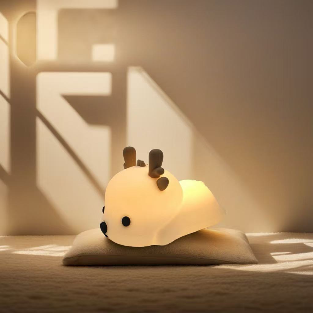 Cute Deer Silicone Night Light – Soft Glow Sleep & Stress Relief Lamp