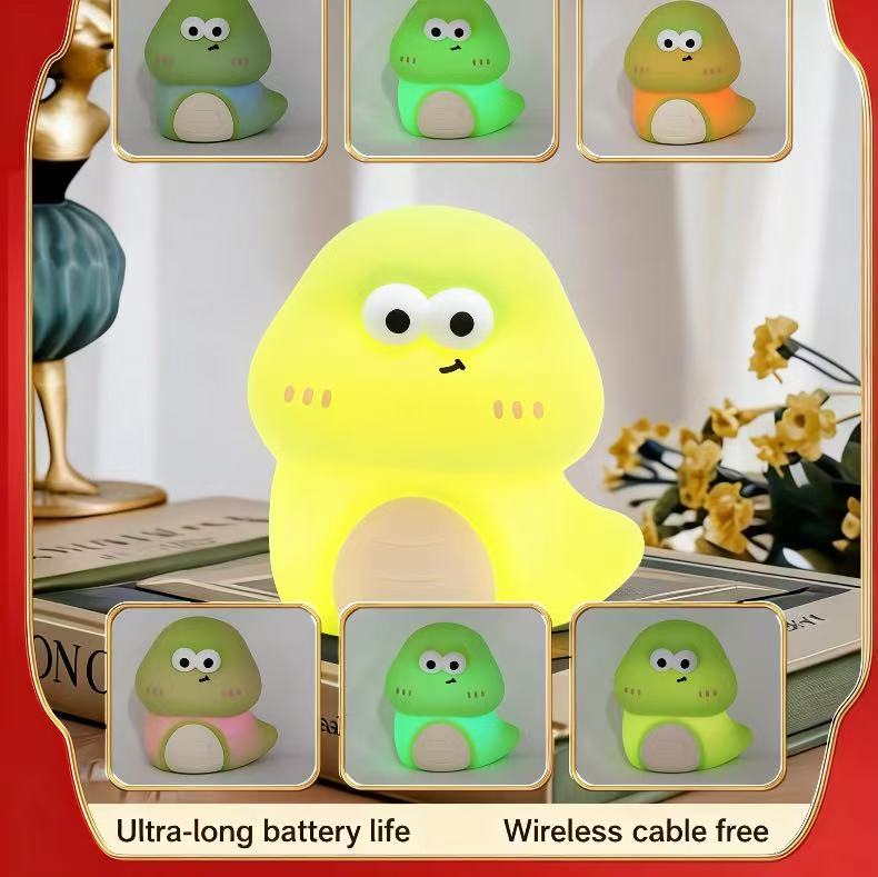 Popular online trending silicone snake-shaped night light, perfect for bedside use, eye protection, and as a gift for girls.